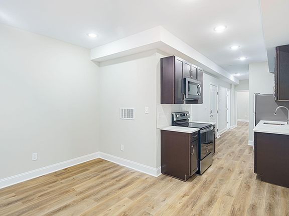 Kitchen / Living room