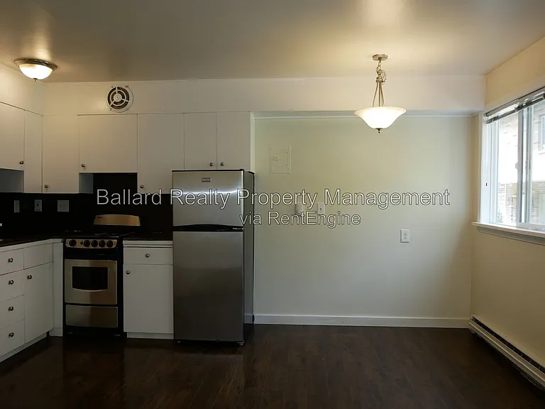 9030 Greenwood Ave N #111 — Photo 4