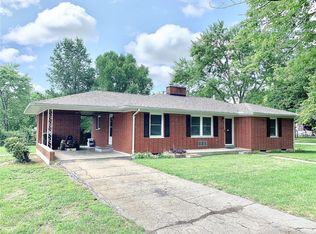 208 W Wayne St, Ironton, MO 63650