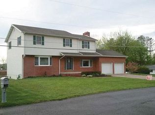 108 Linda Ln, Fairmont, WV