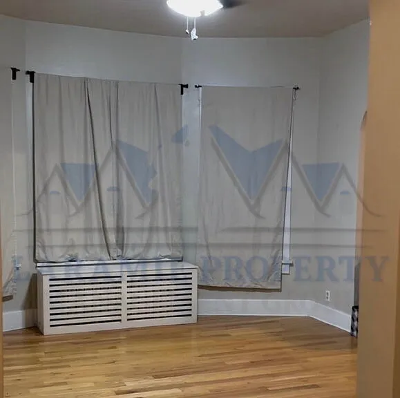 709 S 5th St — Photo 15