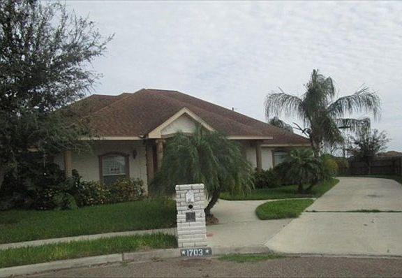 3rd image of 1703 Inez Ave