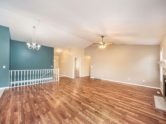 4th image of 103 Kings Ct