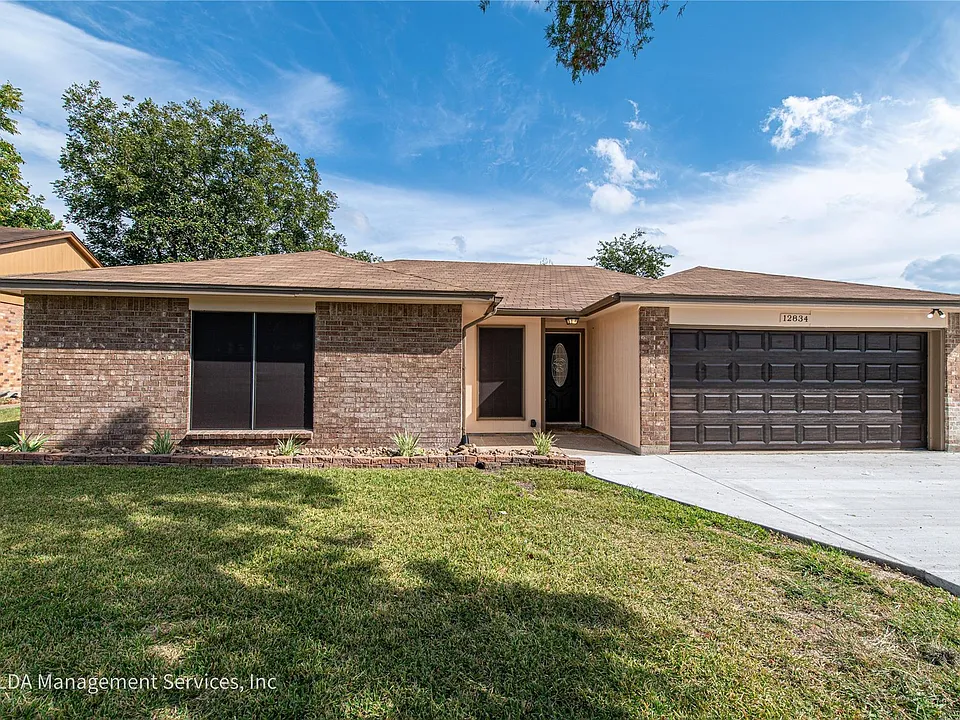 12834 Timothy Dr
