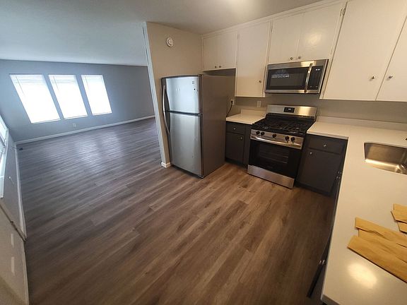 4th image of 3715 Blackwood Rd #1