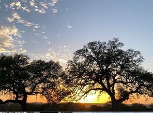 106 Axis Cir, Stonewall, TX 78671