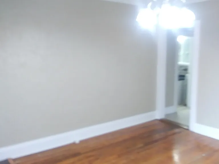 Hall Apartments — Photo 19