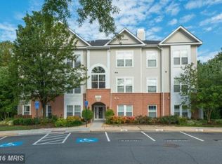1501 N Point Dr APT 8-0101, Reston, VA 20194