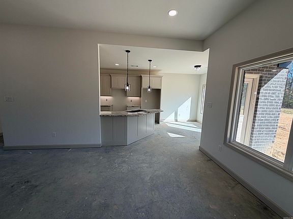 5th image of 1160 Duke Dr