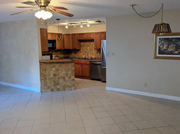 315 Woodham Ct, Fort Walton Beach, FL 32547