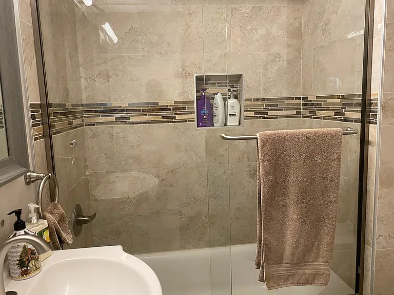 3408 Seabright Ave — Photo 4