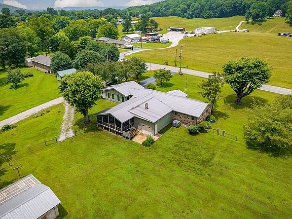 4th image of 1653 Lester Flatt Rd