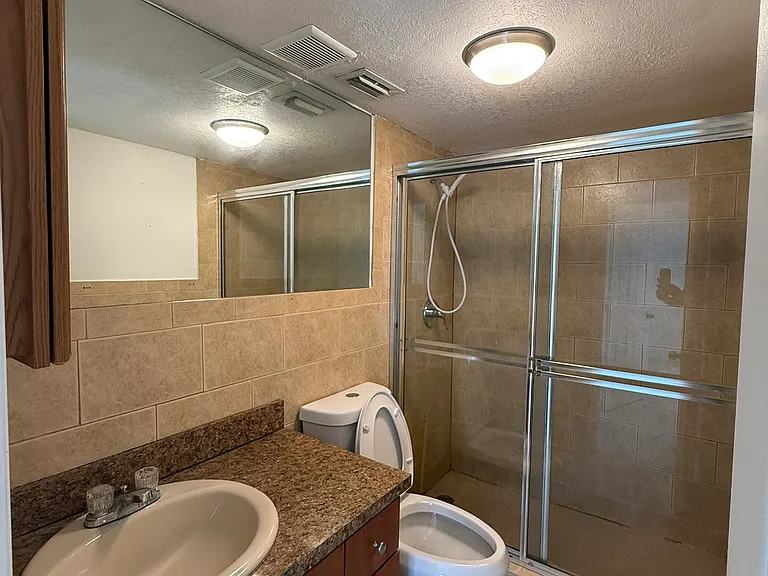 420 SW 14th Ave #1A — Photo 8