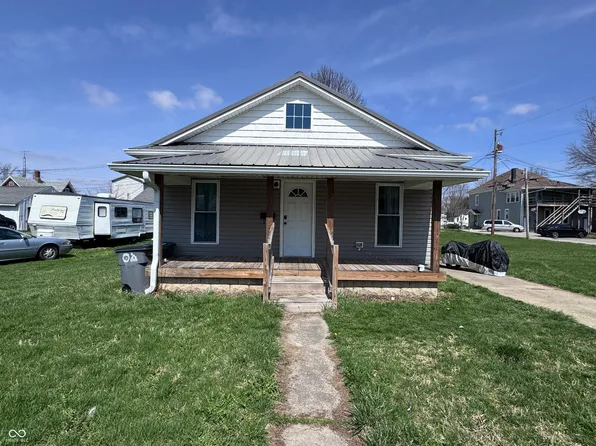 426 W 1st St, Rushville, IN 46173