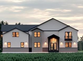 3 Chelsea View Ter, Newburgh, NY 12550