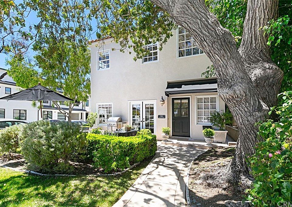 1st image of 501 Larkspur Ave