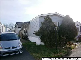 2701 Goethals Rd N #F14 image 1 of 12