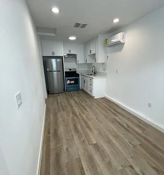 6627 Kraft Ave #1/2 — Photo 3