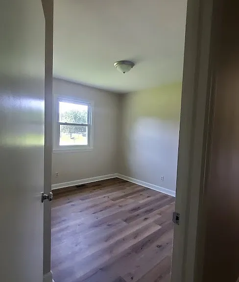 125 Jacklyn Ct — Photo 7