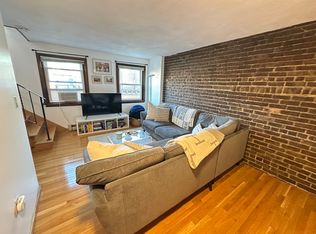 20 Henchman St APT 7, Boston, MA 02113