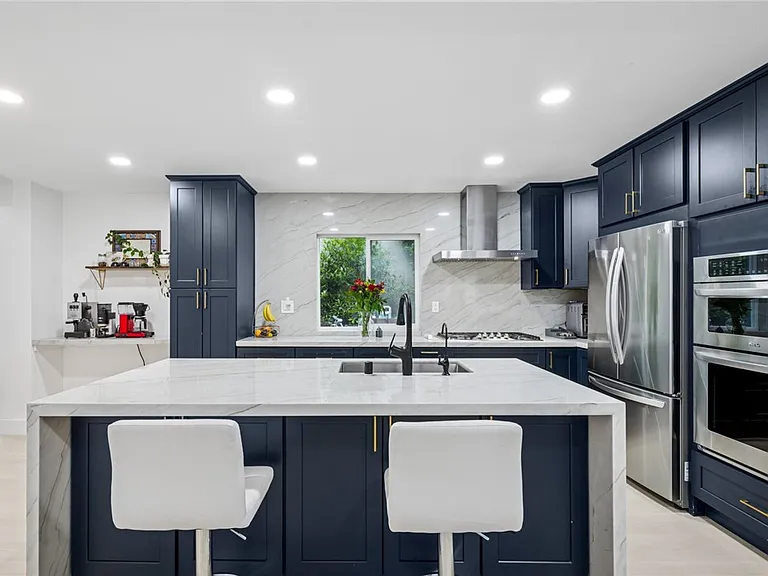 37 Shearwater Pl — Photo 4