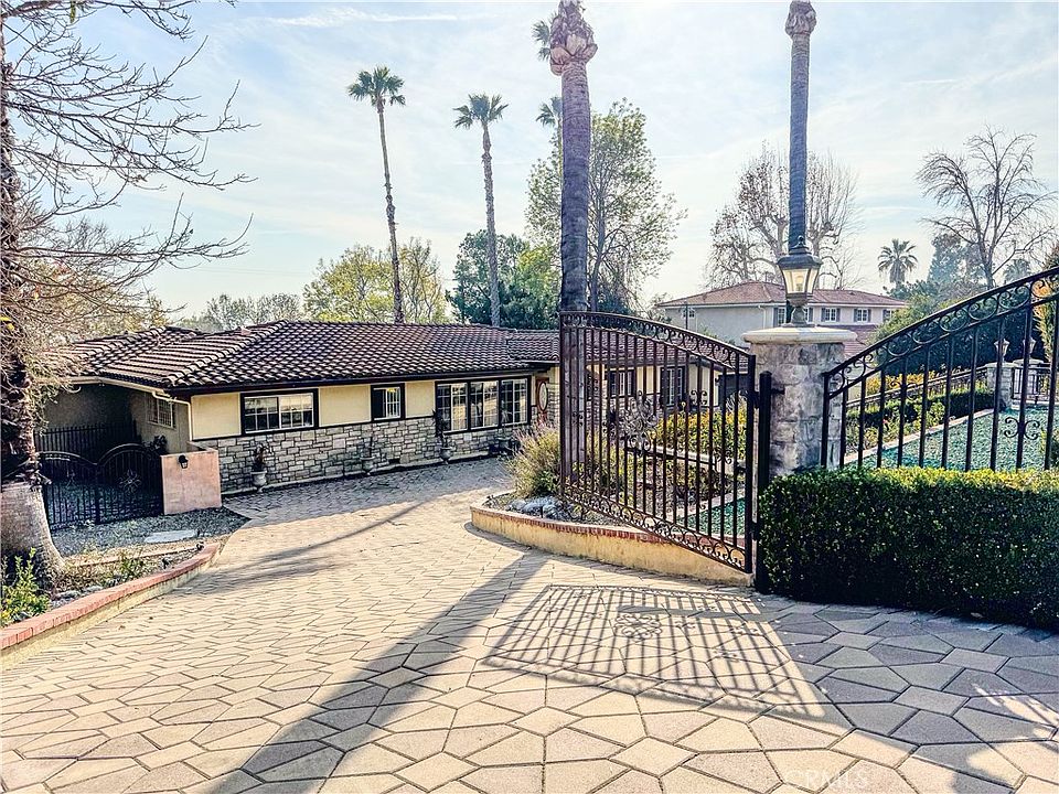 1st image of 502 Mount Olive Dr