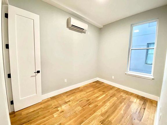 4th image of 1416 Saint Marks Ave #1BP