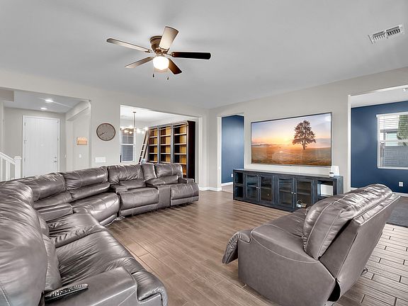 Great room/office space