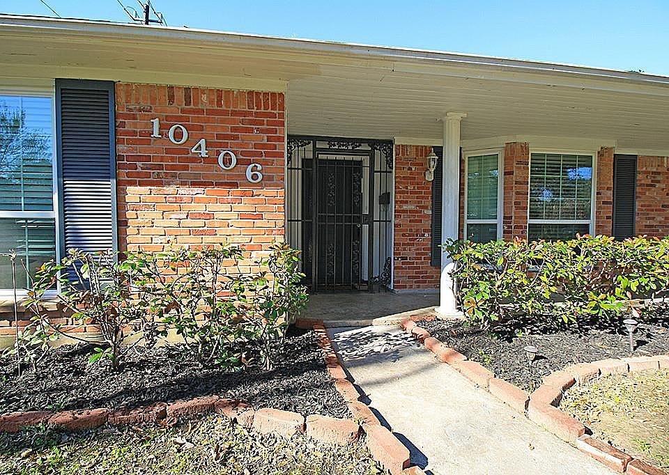 1st image of 10406 Bob White Dr