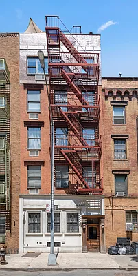 Rented by Compass | media 28