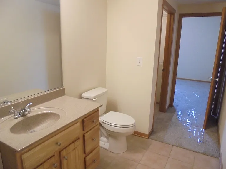 19806 Wolf Rd #301 — Photo 27
