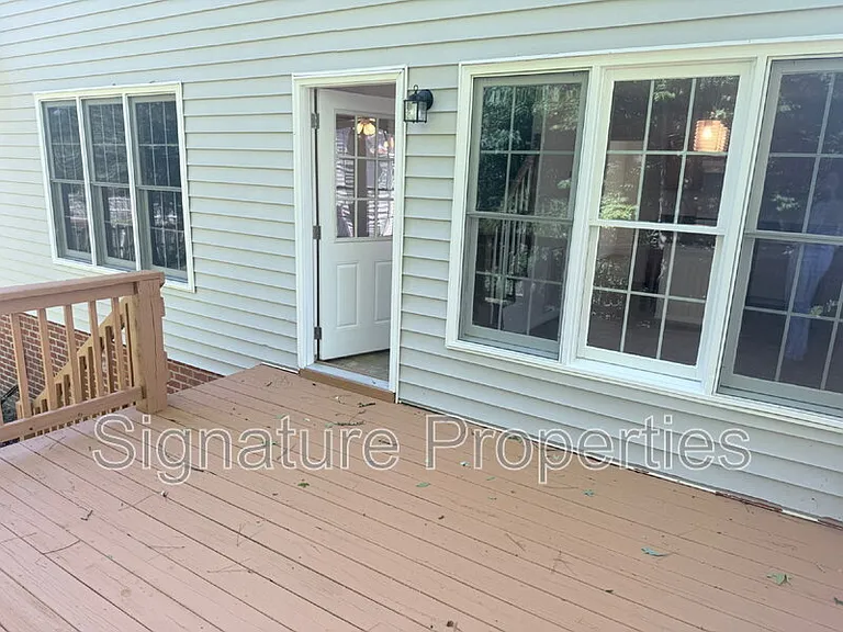12521 Hillgate Ln — Photo 19