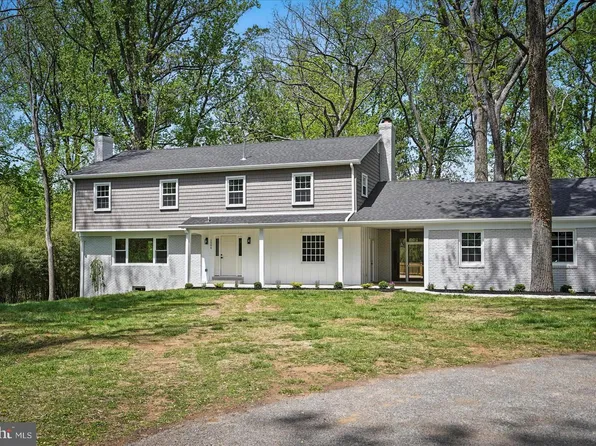 1504 Ameshire Rd, Lutherville Timonium, MD 21093