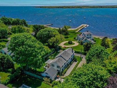 6 Shipyard Ln, Mattapoisett, MA, 02739