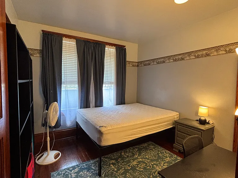 111 Highland Blvd — Photo 11