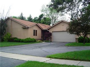6708 5th Ave #A, Sylvania, OH 43560