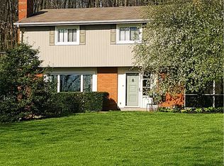 620 Westland Dr, Gibsonia, PA 15044