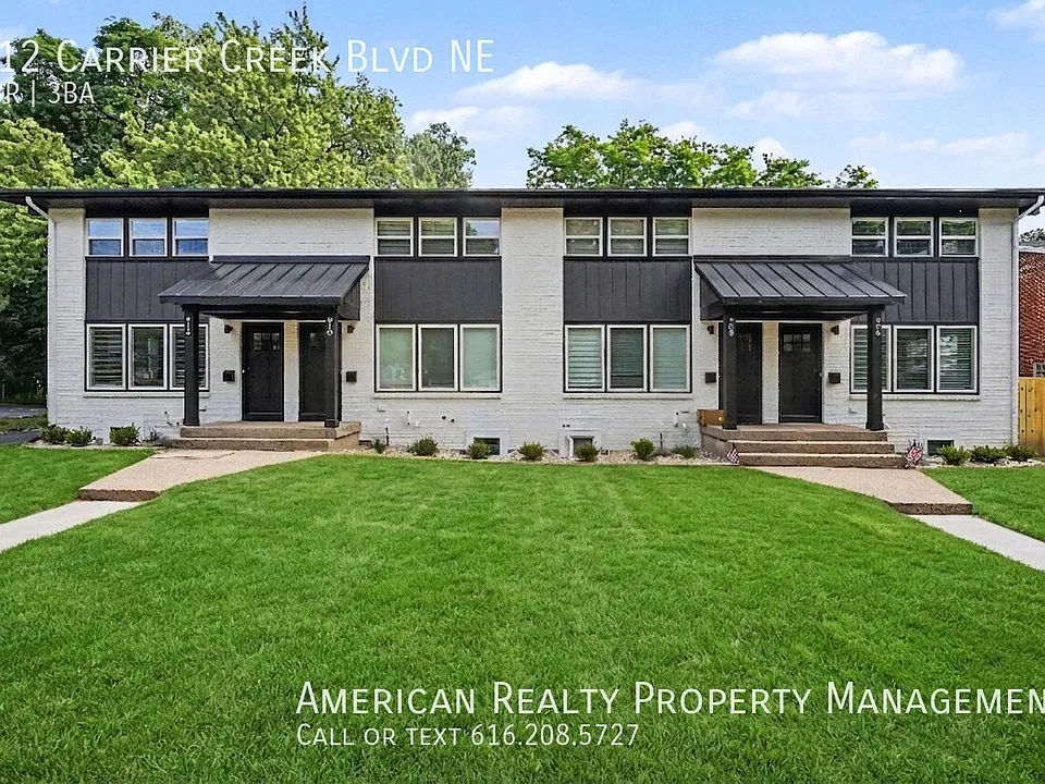 912 Carrier Creek Blvd NE
