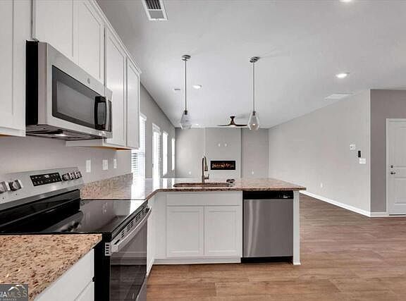 4th image of 456 River Walk Farm Pkwy
