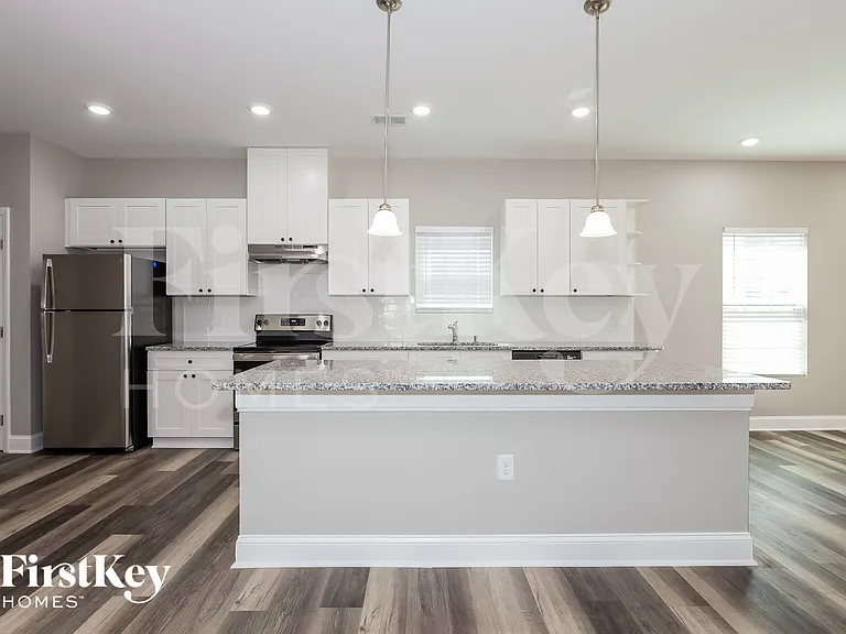 5055 Tuckaseegee Rd — Photo 6