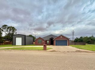 2302 Highland Dr, Lamesa, TX 79331