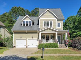 301 Streamwood Dr, Holly Springs, NC 27540