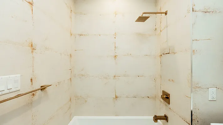 Rented by Nooklyn NYC LLC | media 41