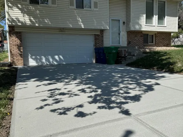 13502 Gertrude St, Omaha, NE 68138