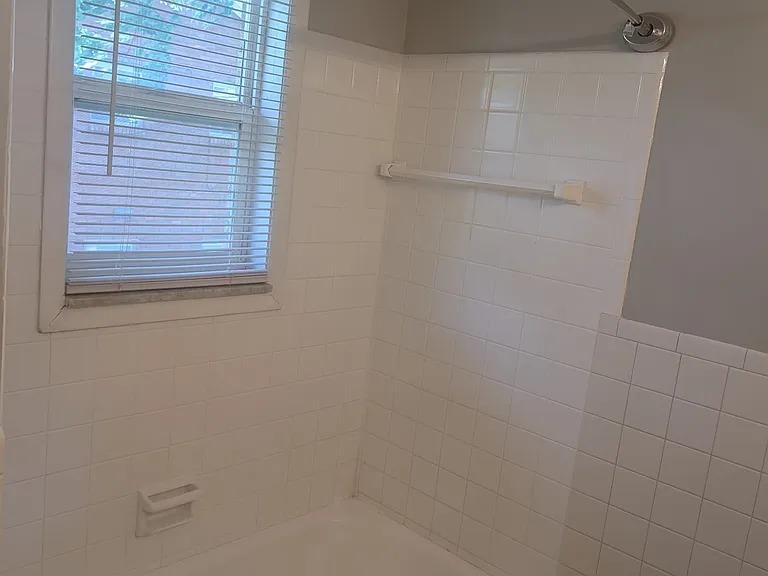 5911 W 25th St #8 — Photo 7