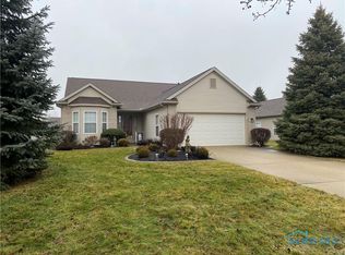 7276 Bay Harbour Ct, Maumee, OH 43537
