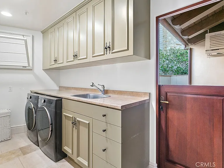 136 Emerald Bay — Photo 24