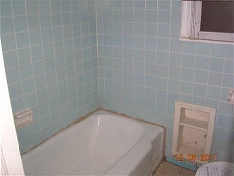 5th image of 1425 S Fitzhugh Ave