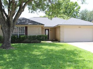 2825 22nd Ave N, Texas City, TX 77590
