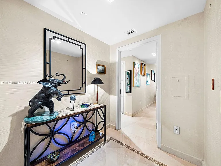 1455 Ocean Dr #1003 — Photo 34